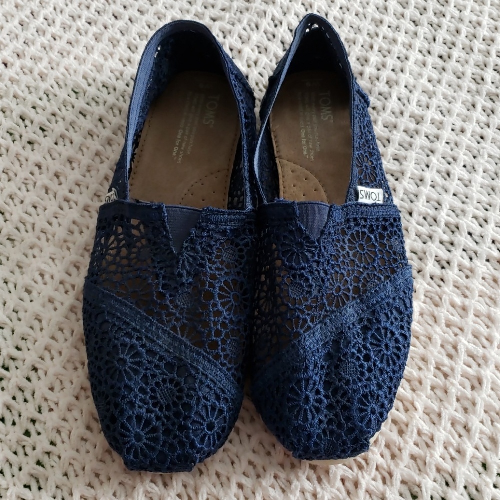 Blue lace Toms
